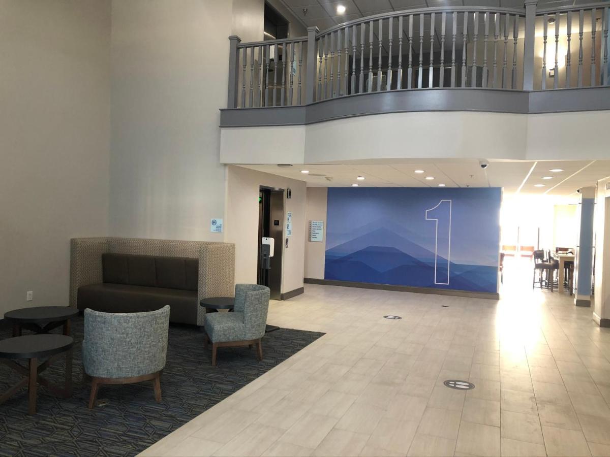 Holiday Inn Express & Suites - Morehead City By Ihg Exterior photo